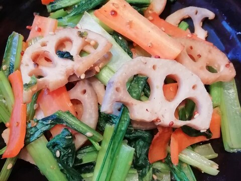 小松菜とれんこんの粒マスタード炒め